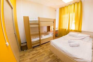 Четырехместный номер в Хостеле Z Hostel