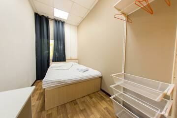 Номер эконом с 2 односпальными кроватями в Хостеле Z Hostel